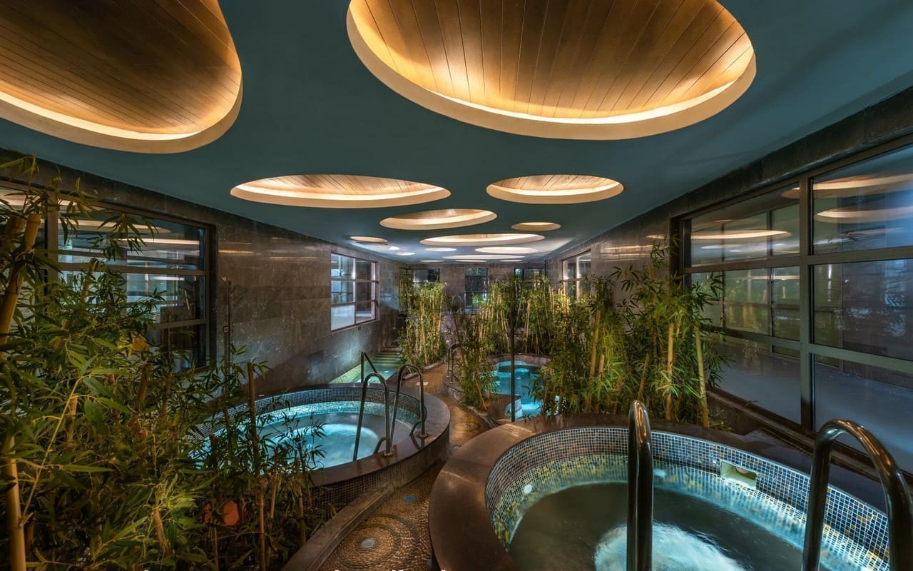 Cornelia Diamond Golf Spa